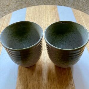 Tea cups (2 pcs)